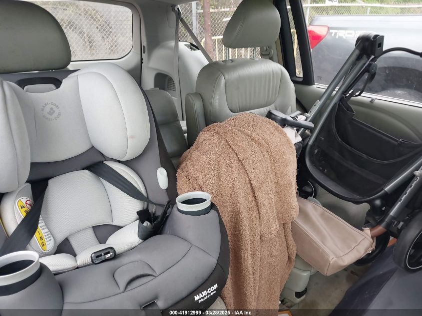 2005 Honda Odyssey Ex-L VIN: 5FNRL38705B118740 Lot: 41912999