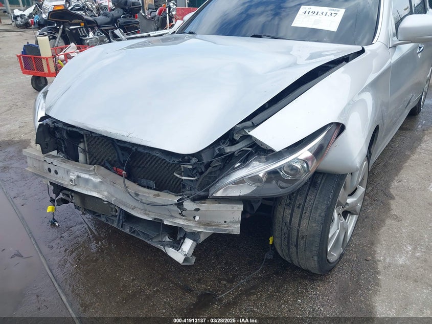 2011 INFINITI M37 VIN: JN1BY1AP3BM322522