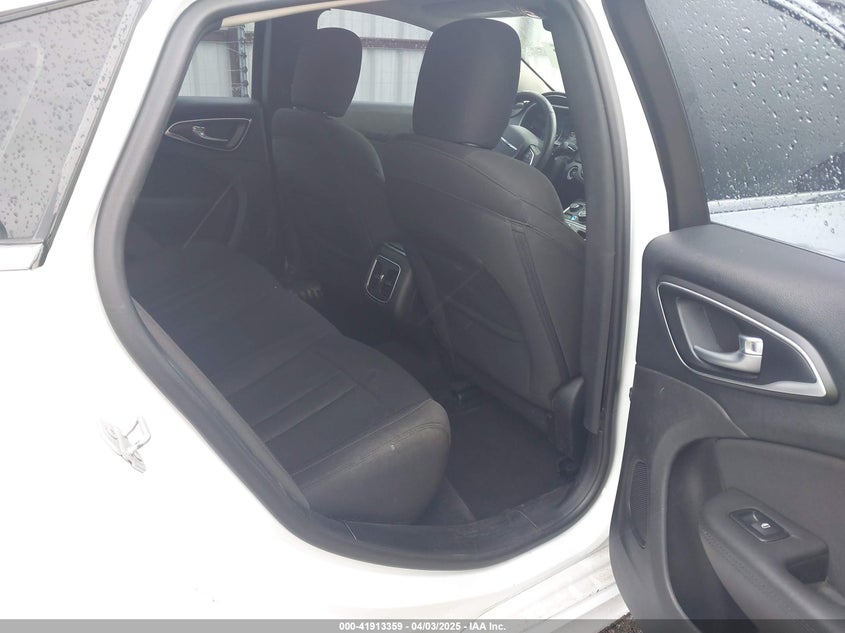 2016 CHRYSLER 200 LIMITED - 1C3CCCAB0GN146986