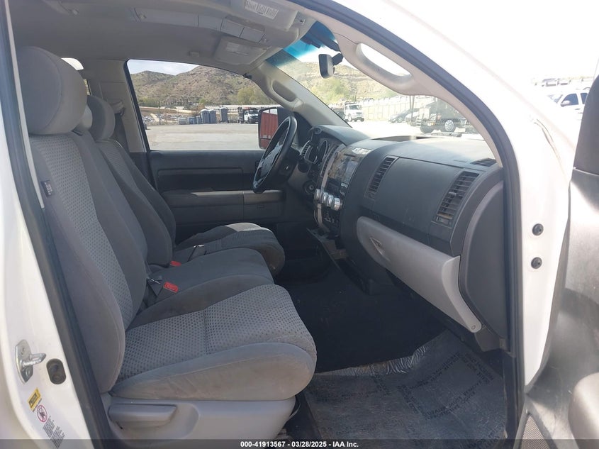 2012 TOYOTA TUNDRA VIN: 5TFEM5F18CX039731