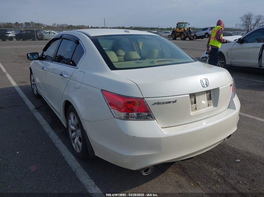 2008 HONDA ACCORD VIN: 1HGCP36878A025590