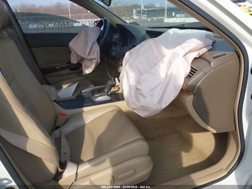 2008 HONDA ACCORD VIN: 1HGCP36878A025590