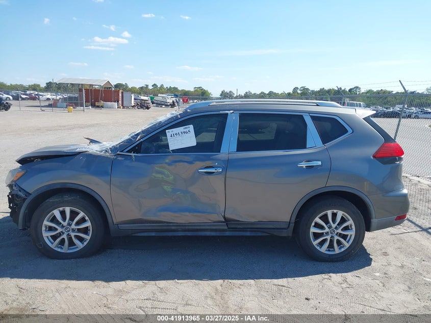2017 Nissan Rogue Sv VIN: KNMAT2MT7HP559334 Lot: 41913965