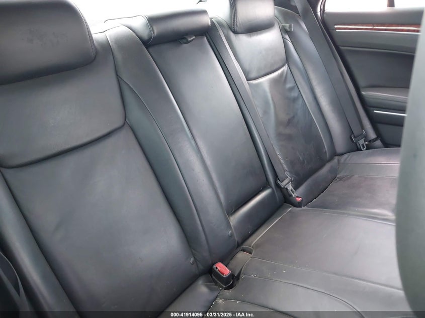 2012 CHRYSLER 300 VIN: 2C3CCACGXCH212511