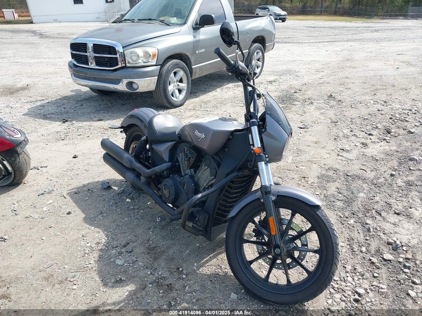 2017 VICTORY MOTORCYCLES OCTANE - 5VPFTB001H3000484