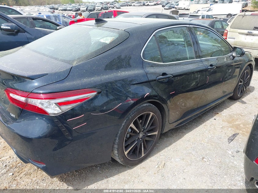 2019 TOYOTA CAMRY VIN: 4T1B61HK5KU232460