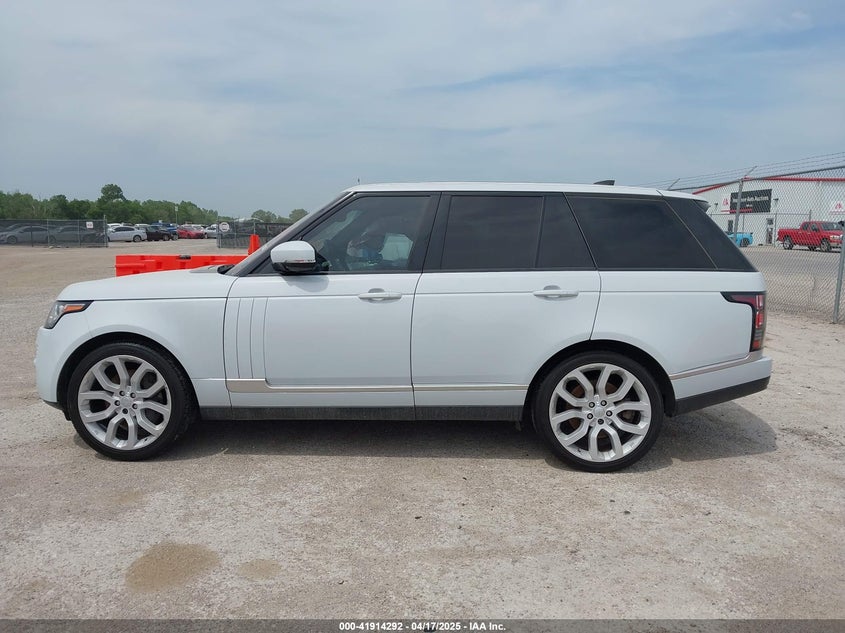 2017 Land Rover Range Rover 3.0L V6 Supercharged Hse VIN: SALGS2FV7HA354684 Lot: 41914292