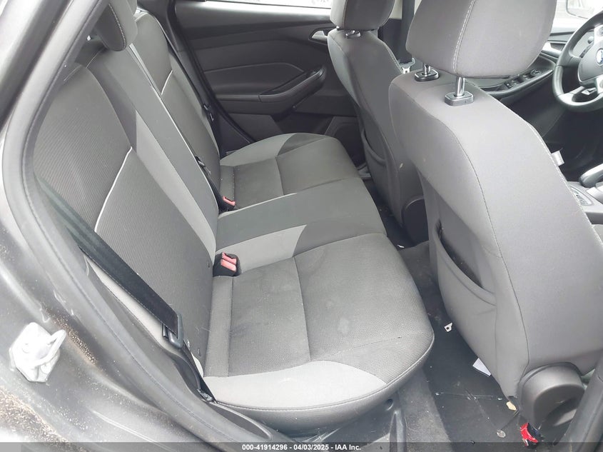2013 FORD FOCUS VIN: 1FADP3K28DL263859