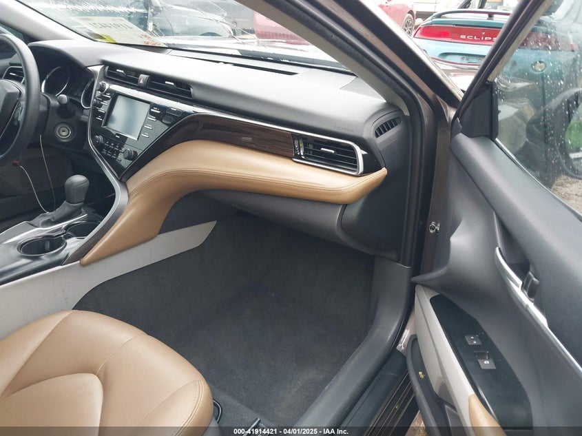 2020 TOYOTA CAMRY VIN: 4T1C11AK1LU320677