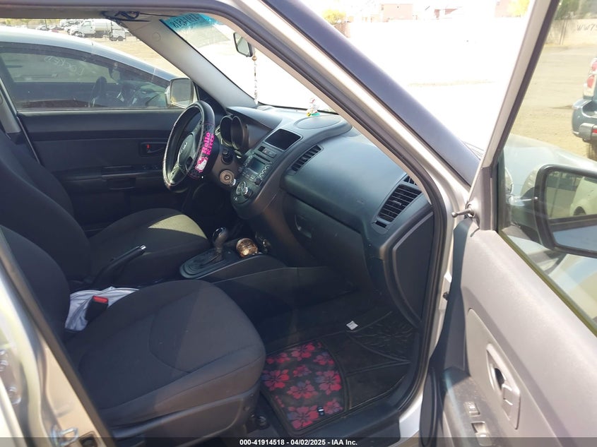2012 KIA SOUL VIN: KNDJT2A52C7437012