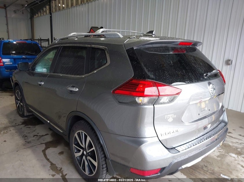 2017 NISSAN ROGUE SL - JN8AT2MT0HW150120