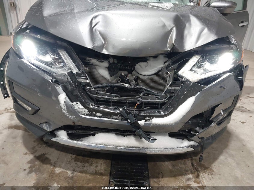 2017 NISSAN ROGUE SL - JN8AT2MT0HW150120