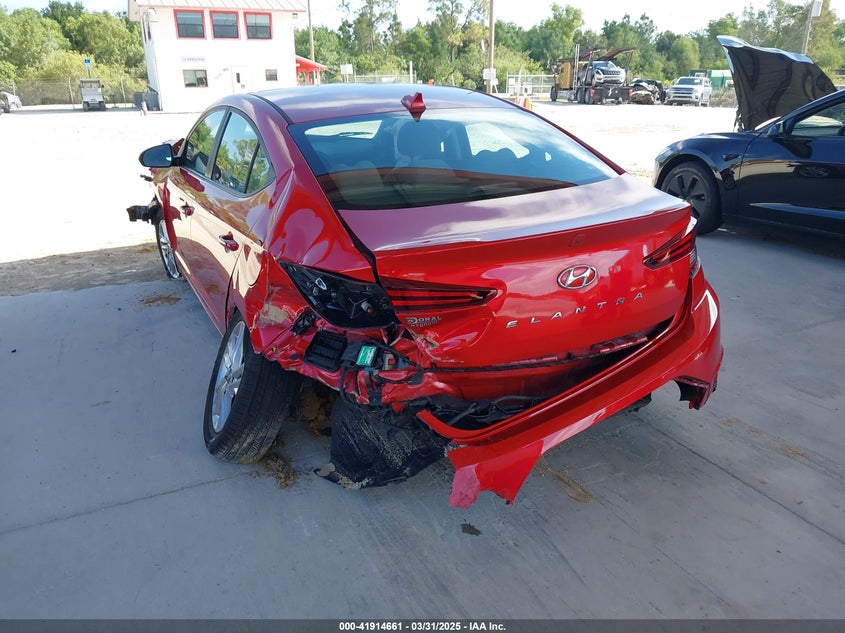 2020 HYUNDAI ELANTRA VIN: 5NPD84LF1LH596485