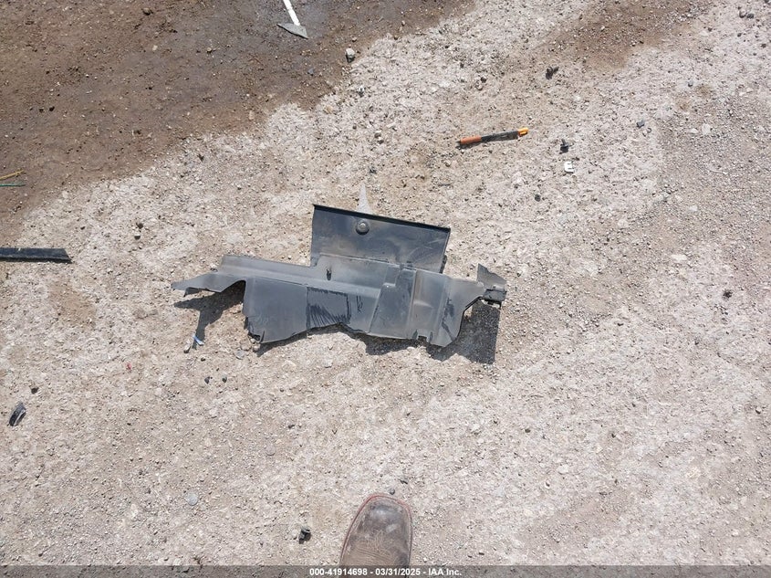 2013 CHEVROLET TAHOE LT - 1GNSCBE05DR295741