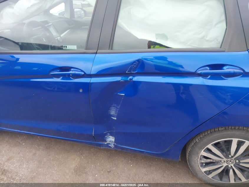 2019 HONDA FIT VIN: 3HGGK5H87KM707551