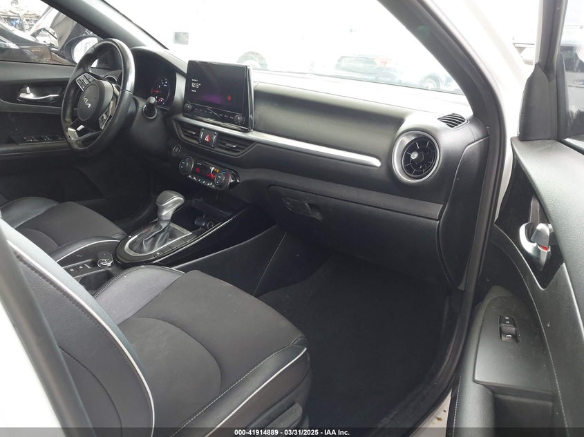 2024 KIA FORTE VIN: 3KPF54AD3RE740702