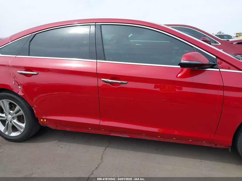 2018 HYUNDAI SONATA SPORT - 5NPE34AF4JH609393