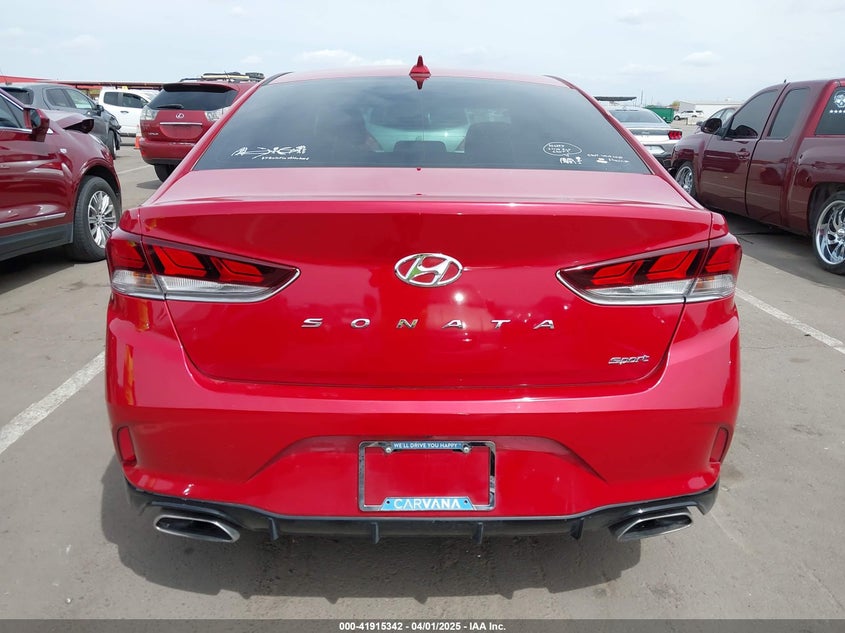 2018 HYUNDAI SONATA SPORT - 5NPE34AF4JH609393