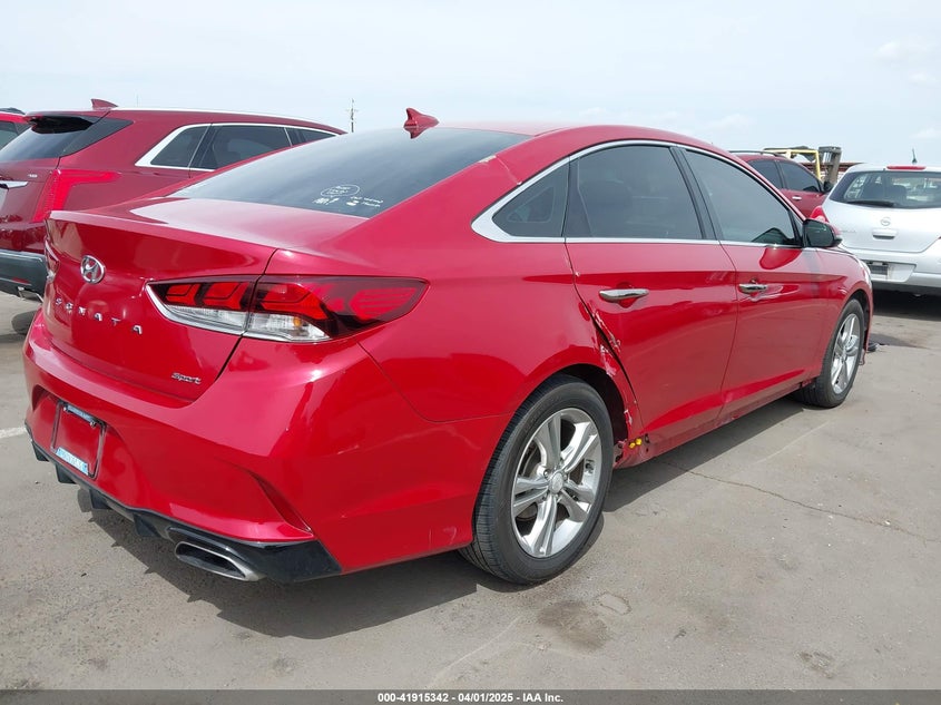 2018 HYUNDAI SONATA SPORT - 5NPE34AF4JH609393