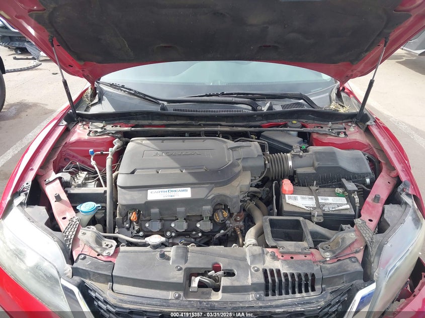 2013 HONDA ACCORD VIN: 1HGCT2B85DA000709