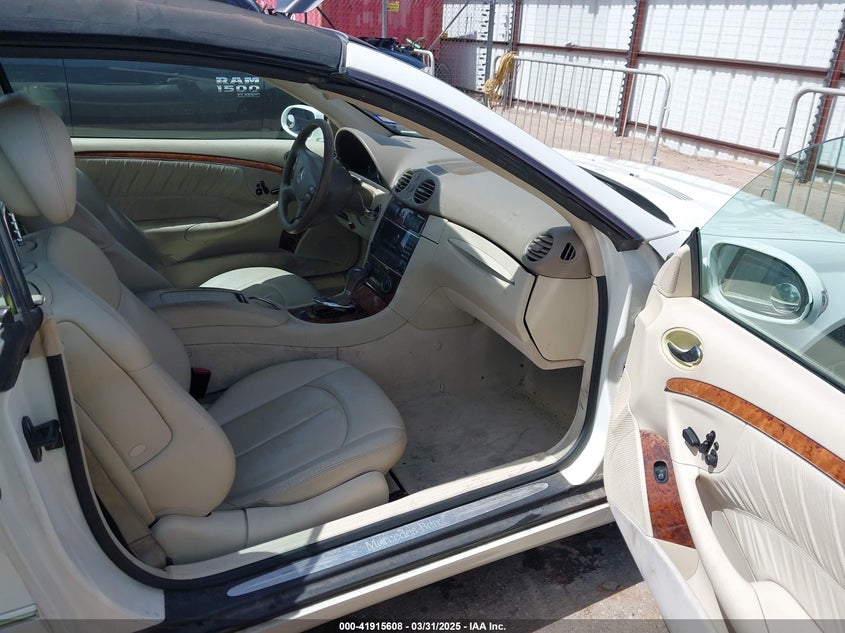 2007 MERCEDES-BENZ CLK 350 VIN: WDBTK56F47T075999