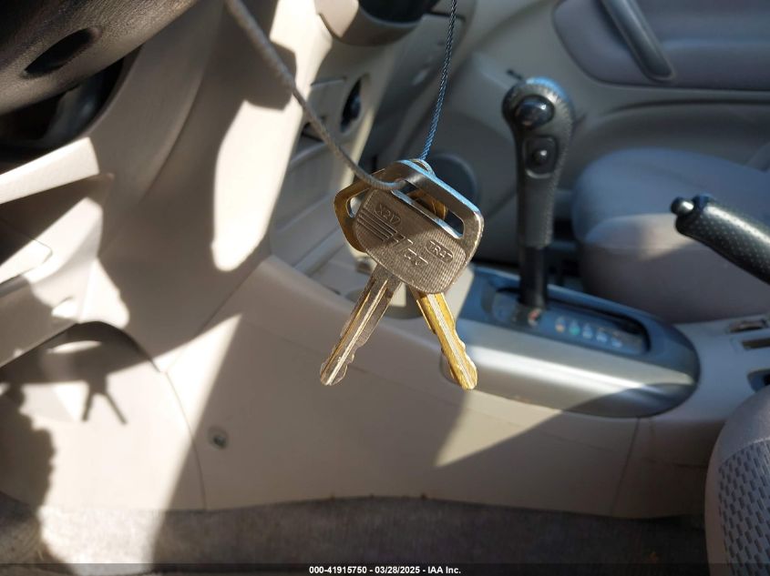 2004 Toyota Rav4 VIN: JTEHD20VX40034639 Lot: 41915750