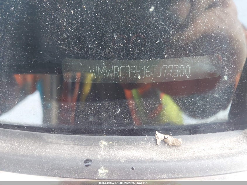2006 MINI COOPER VIN: WMWRC33516TJ77300