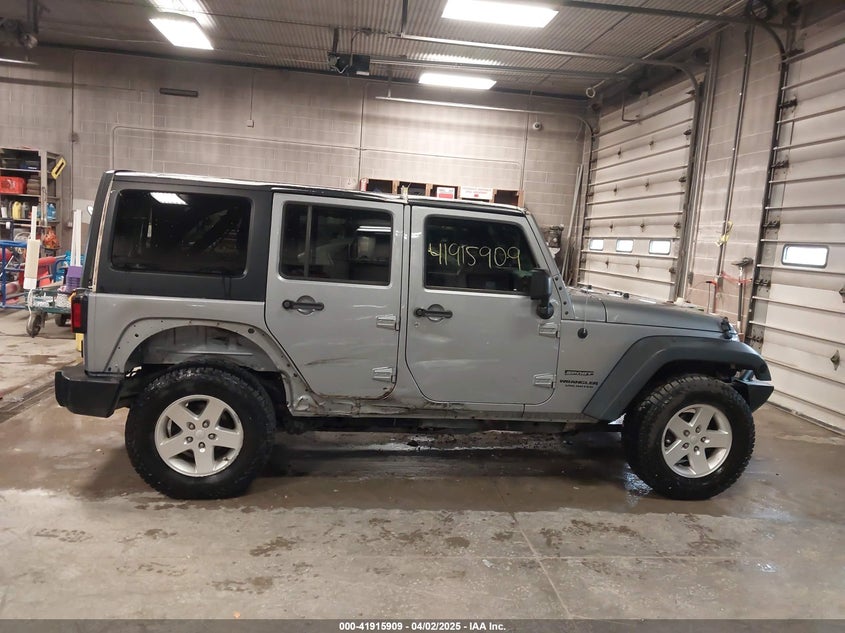 2014 JEEP WRANGLER UNLIMITED SPORT - 1C4BJWDG3EL305899