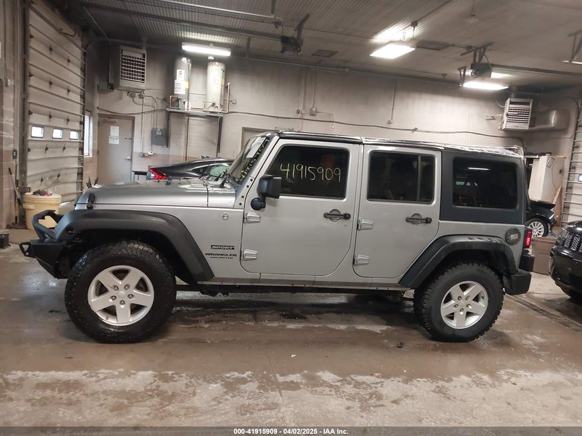 2014 JEEP WRANGLER UNLIMITED SPORT - 1C4BJWDG3EL305899