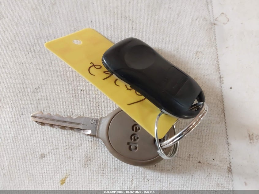 2014 JEEP WRANGLER UNLIMITED SPORT - 1C4BJWDG3EL305899