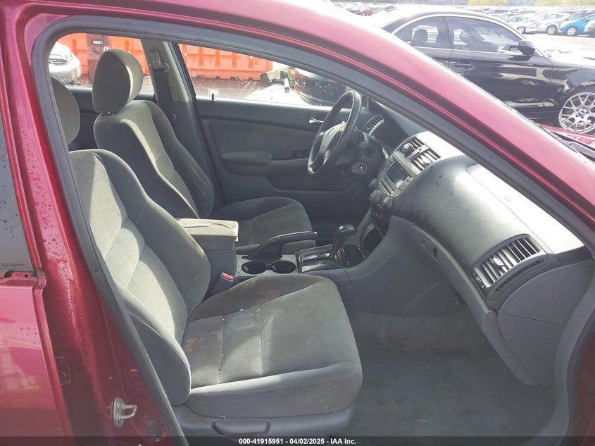2006 HONDA ACCORD VIN: 1HGCM56376A132077