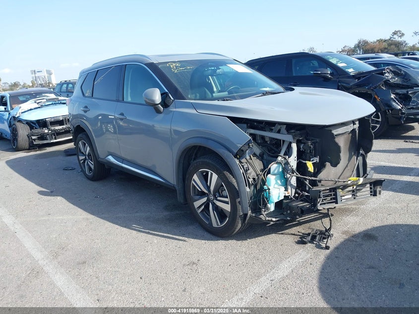 2021 NISSAN ROGUE  (VIN: 5N1AT3CA3MC780173)