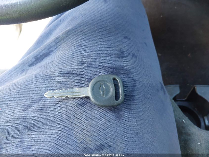 1999 Chevrolet S-10 Ls VIN: 1GCCS19X2X8185029 Lot: 41915975