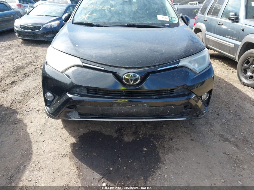 2017 TOYOTA RAV4 XLE - 2T3RFREVXHW663758