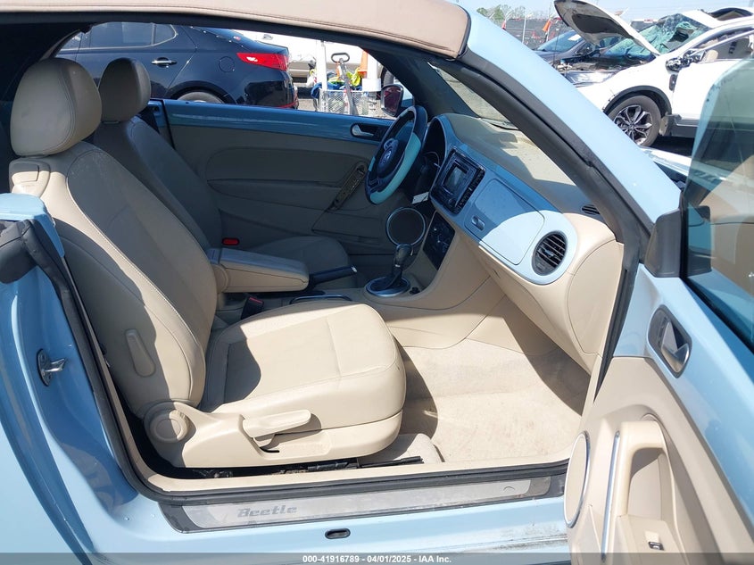 2016 VOLKSWAGEN BEETLE VIN: 3VW507AT8GM801206