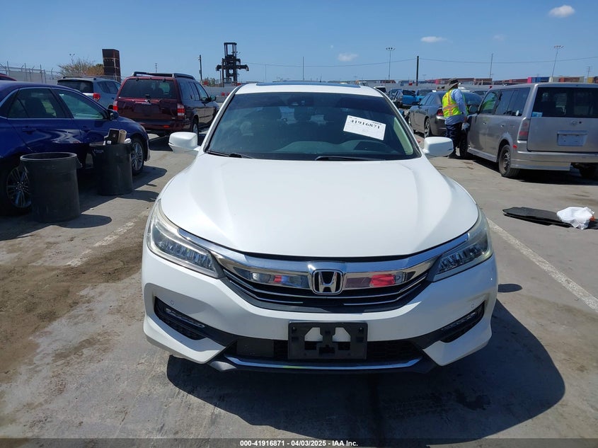 2016 HONDA ACCORD VIN: 1HGCR3F98GA031819