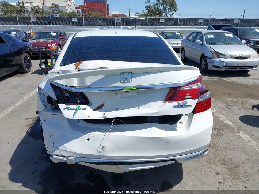 2016 HONDA ACCORD VIN: 1HGCR3F98GA031819
