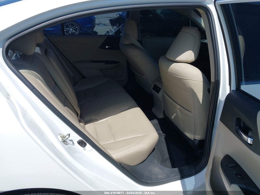 2016 HONDA ACCORD VIN: 1HGCR3F98GA031819