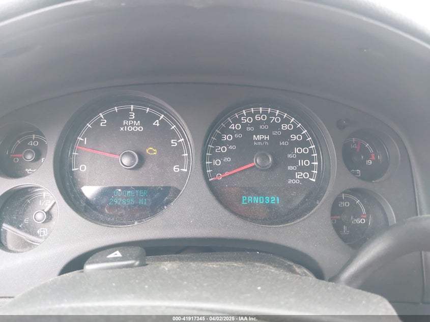 2007 CHEVROLET TAHOE VIN: 1GNFC13J27R136123