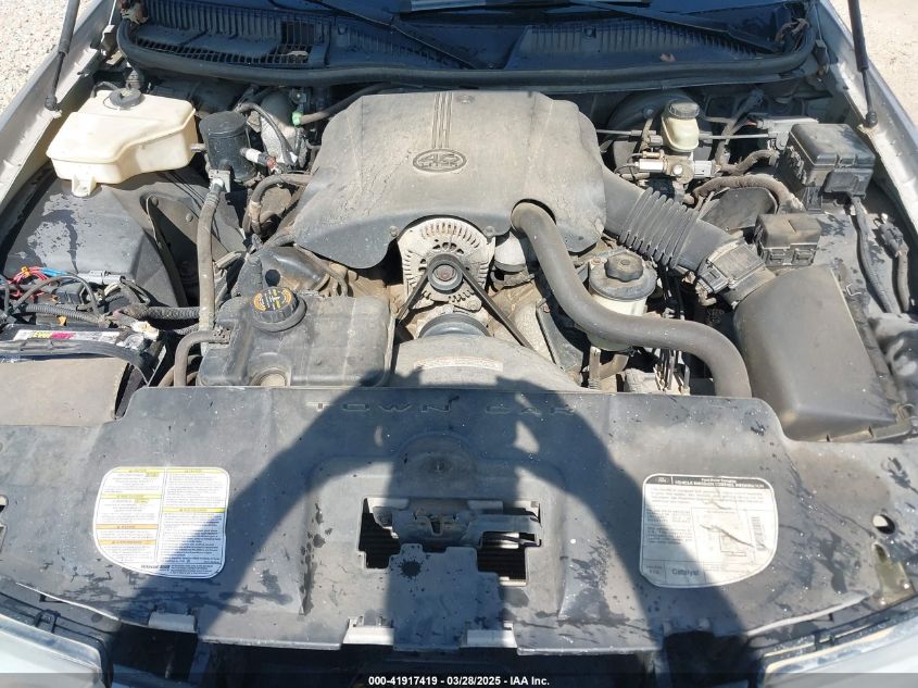 1999 Lincoln Town Car Executive VIN: 1LNHM81W9XY714225 Lot: 41917419