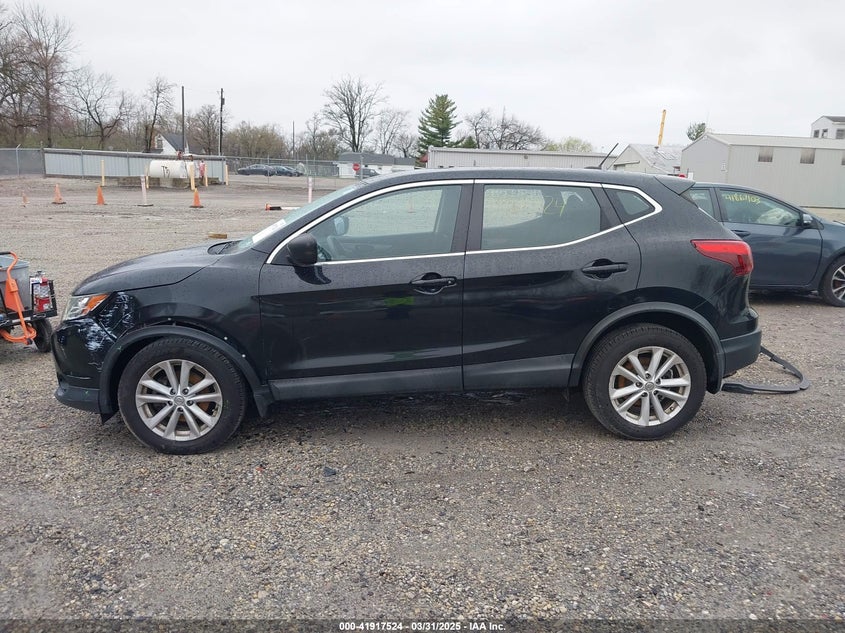 2017 NISSAN ROGUE SPORT S - JN1BJ1CR4HW127660