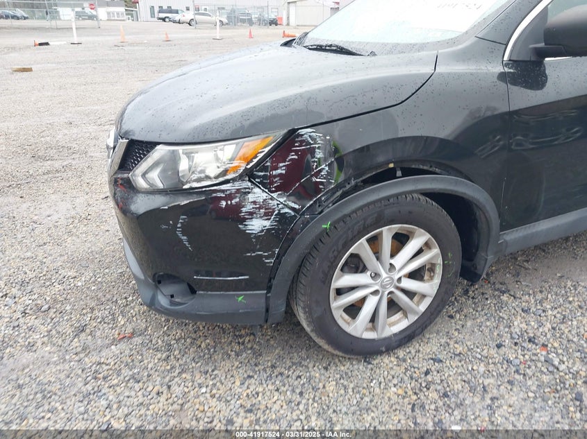2017 NISSAN ROGUE SPORT S - JN1BJ1CR4HW127660
