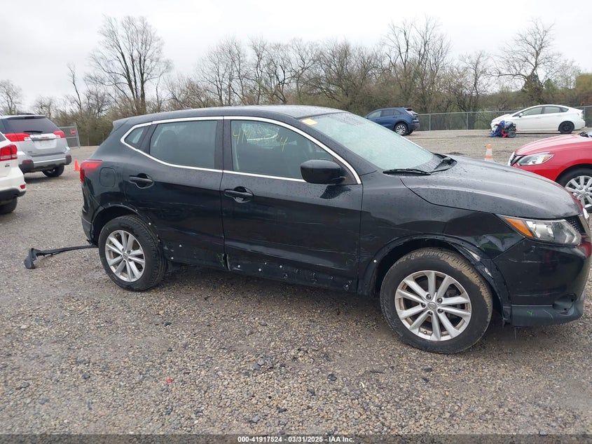 2017 NISSAN ROGUE SPORT S - JN1BJ1CR4HW127660
