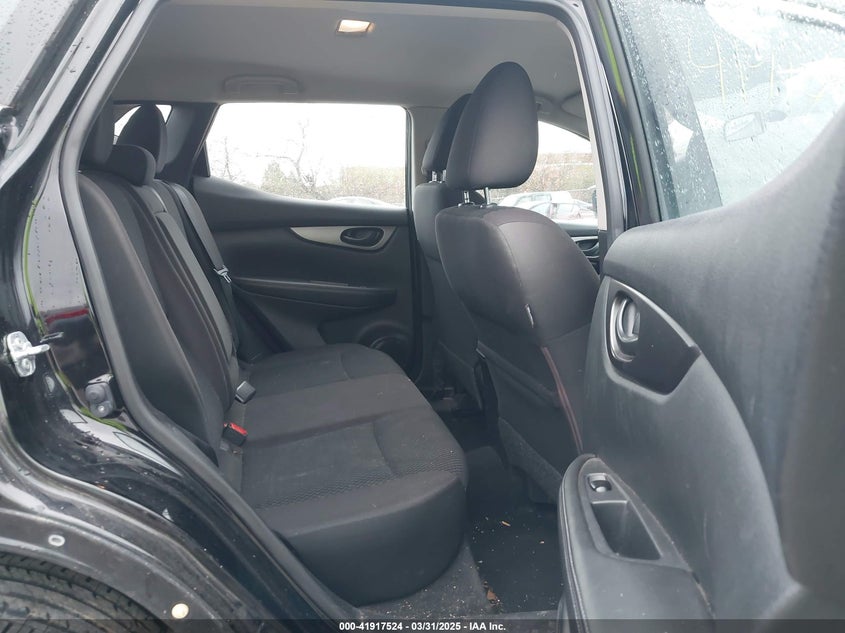 2017 NISSAN ROGUE SPORT S - JN1BJ1CR4HW127660