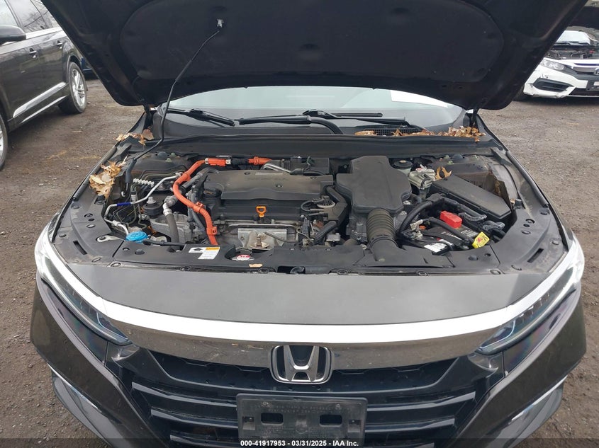 2018 HONDA ACCORD HYBRID VIN: 1HGCV3F44JA017181