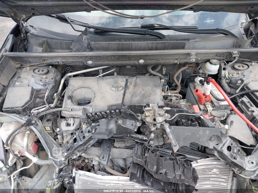 2019 TOYOTA RAV4 XLE - JTMP1RFVXKD025521
