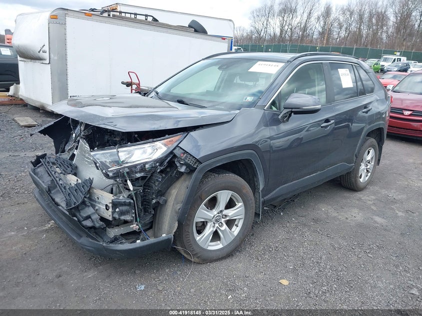 2019 TOYOTA RAV4 XLE - JTMP1RFVXKD025521