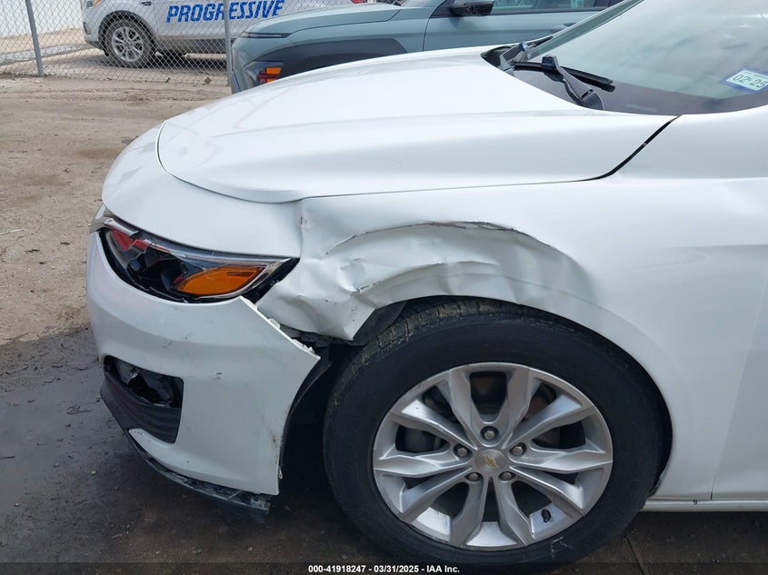2019 CHEVROLET MALIBU LT - 1G1ZD5ST9KF127578