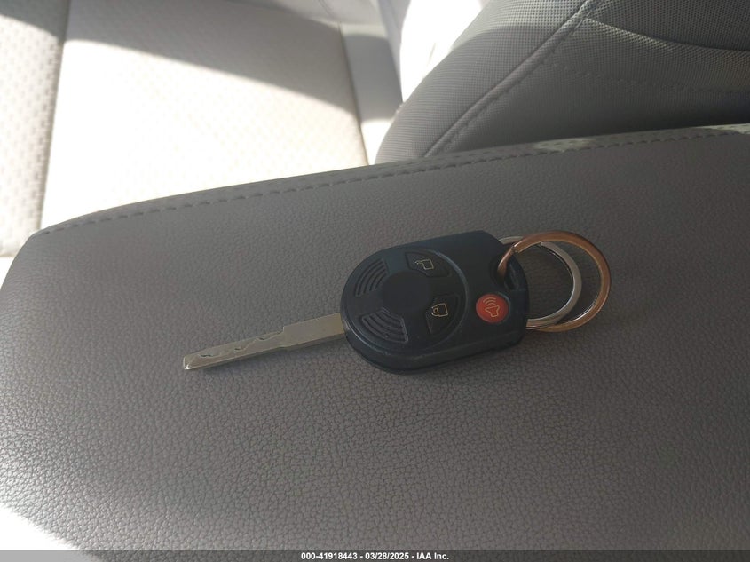 2017 Ford Escape Se VIN: 1FMCU0GD8HUC60074 Lot: 41918443