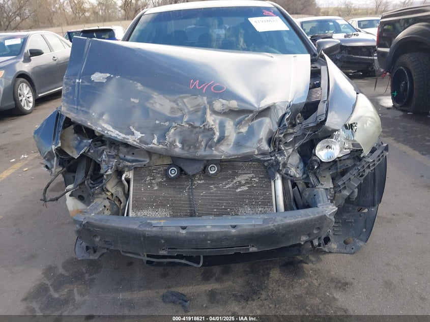 2009 HONDA ACCORD VIN: 1HGCP26829A052031